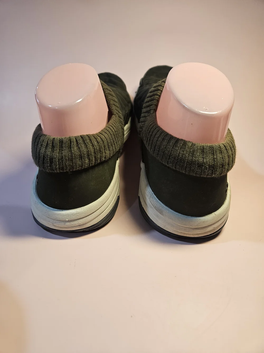 Ryka Quilted Olive Green Slip-On Sneakers with Beige Pull Tab. Bin10 Size 8